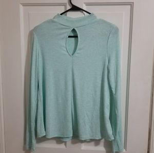 Beautiful seafoam green knit top